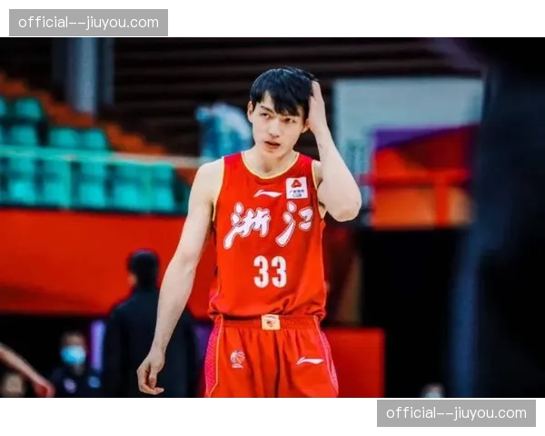 北京首钢对阵浙江稠州历史占优，末节防守强度决定胜负